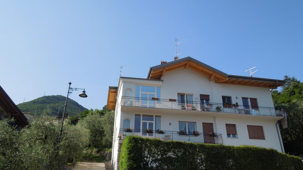 Garda View Guest House Tenno Esterno foto